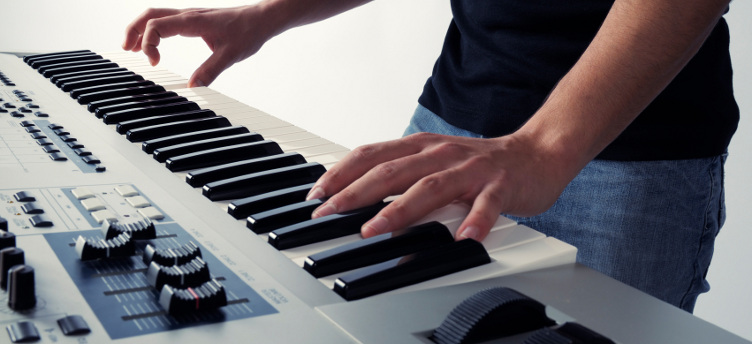 Cours de clavier musical électronique